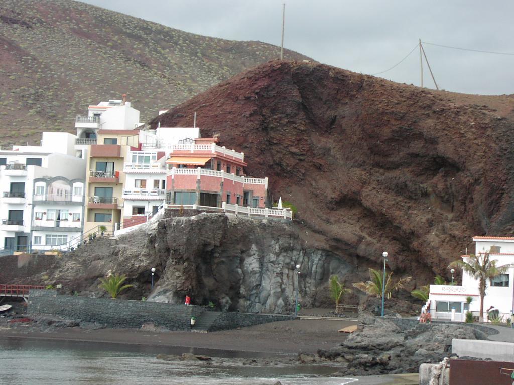 Vivienda Vacacional La Roca La Restinga Bagian luar foto